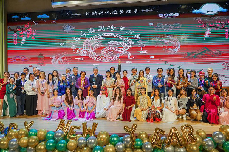 113 | 朝陽科技大學國際學生跨年，感受台灣師生溫情圖片